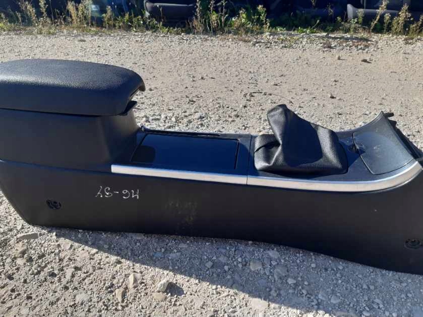 фото №1, Подлокотник бардачок mazda 6 gg