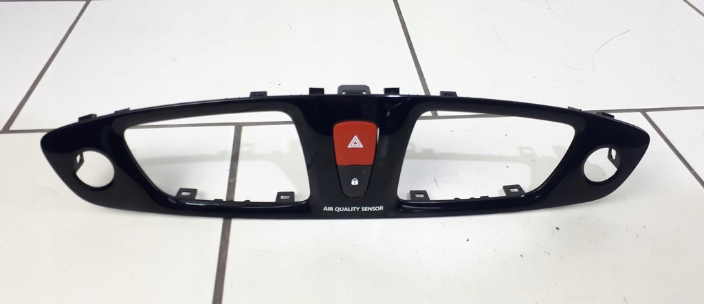 фото №1, Scenic iii рамка обдув средняя аварийная