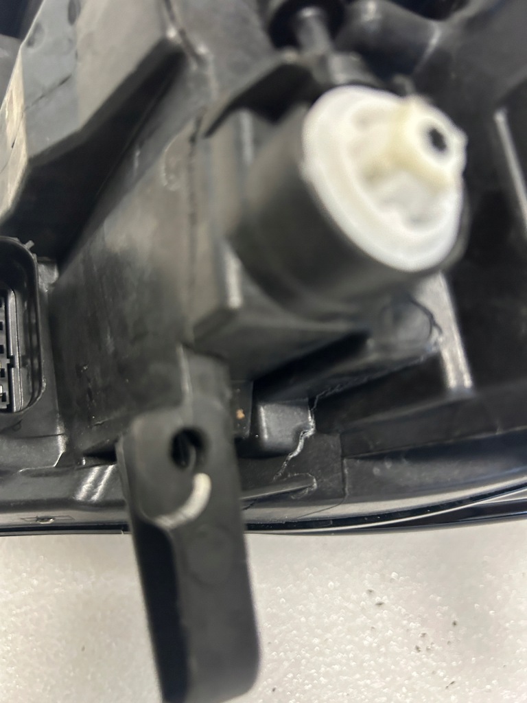 Volvo s60 v60 фара левая перед передняя 32347005 full led с Разборки