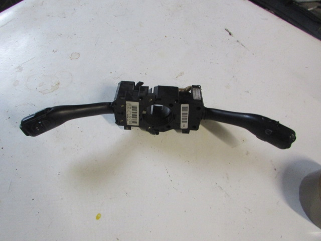 фото №1, Переключатель комбинированный audi a6 c5