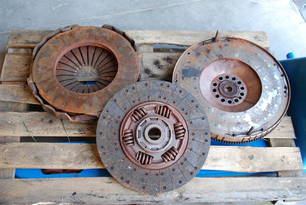 фото №1, Сцепление полный renault premium 460dxi автоматическая коробка передач