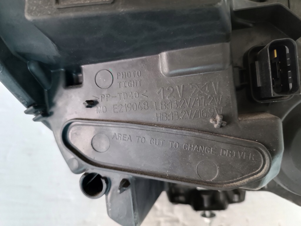 фото №4, Лампа левая левый перед led peugeot 208 2 2008 ii