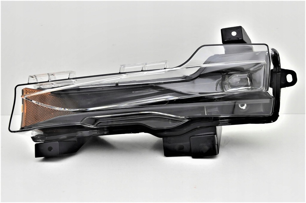 фото №5, Tesla model 3 od 2017- nowe противотуманные фары led комплект