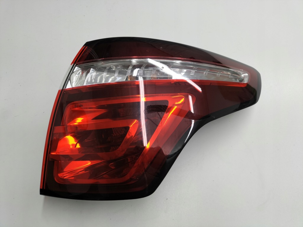 фото №1, Лампа правый задняя правая задняя citroen c4 picasso i 9673164780
