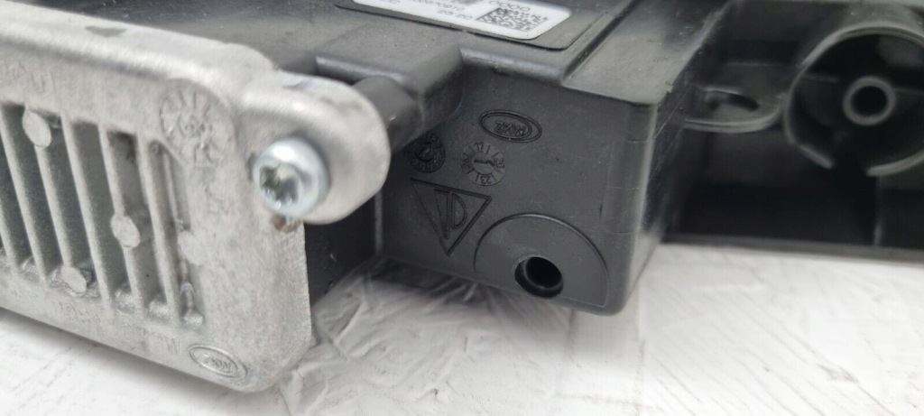 Porsche macan mk2 fl turbo 2019- led drl левый поворотник 95b953055e Недорого