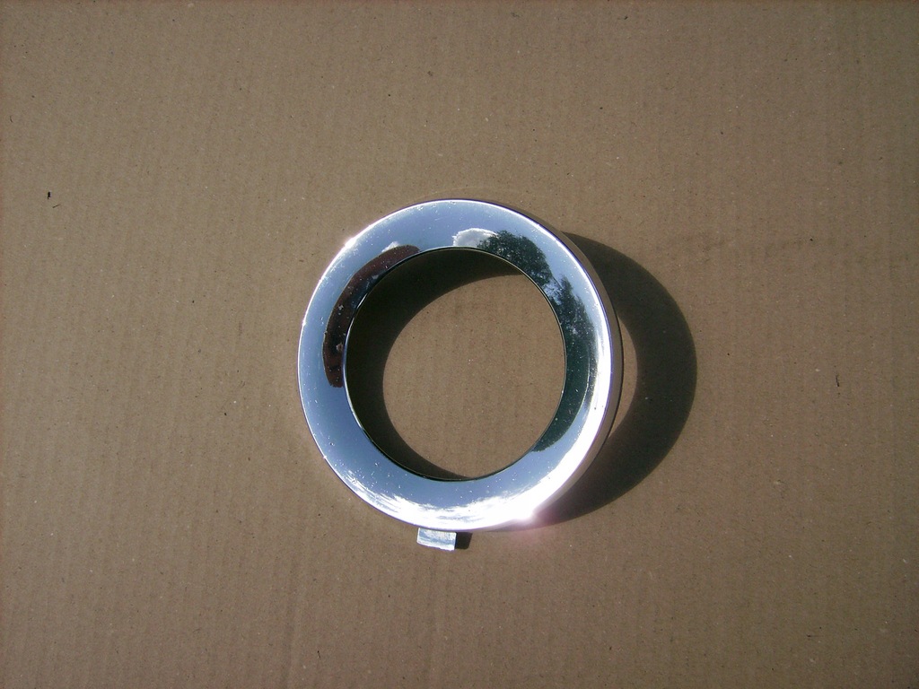 фото №1, Рамка защита противотуманной фары бампера перед subaru forester iii 2.0d 57731sc000