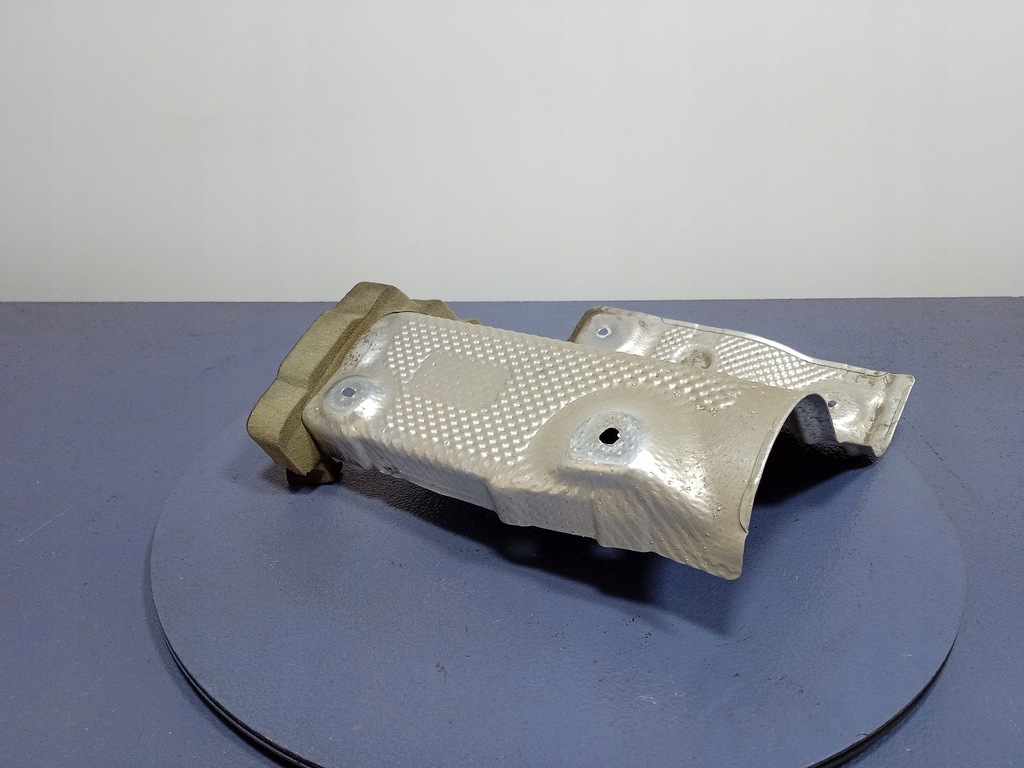 фото №4, Mercedes cls w218 защита тепловая a2126800422