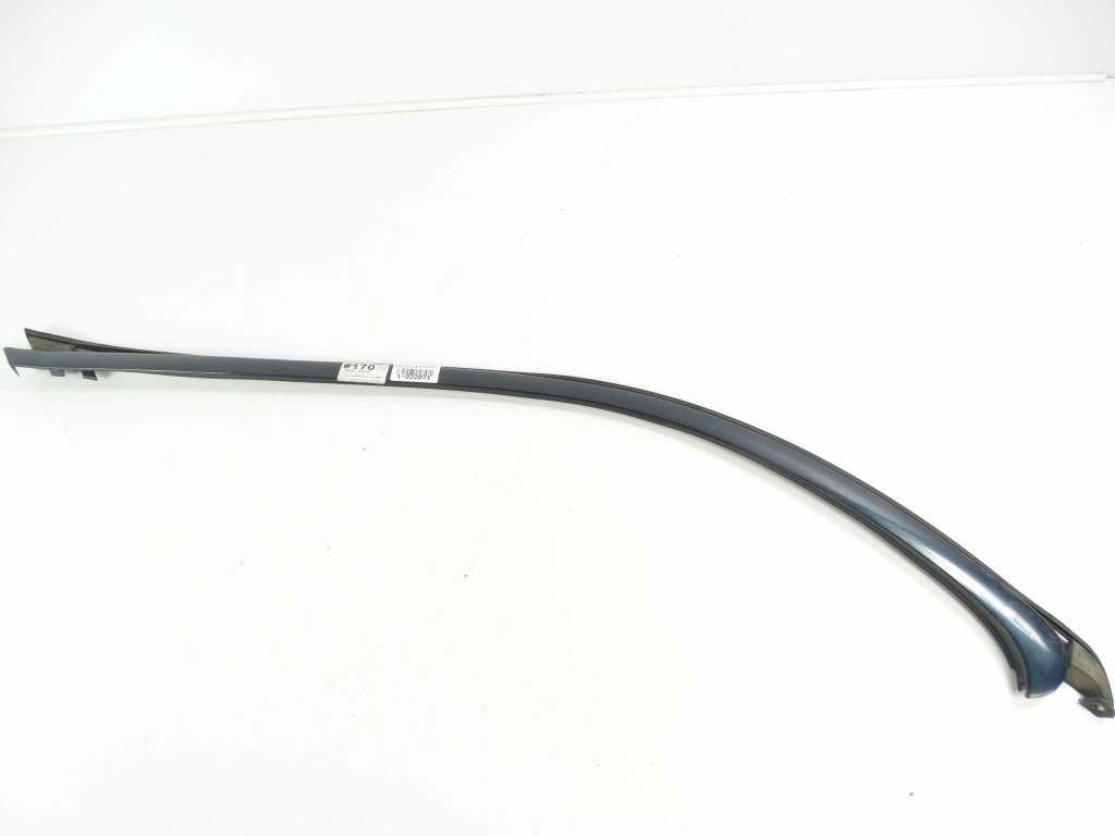 фото №1, Mercedes w202 kombi молдинг крыла левый задняя