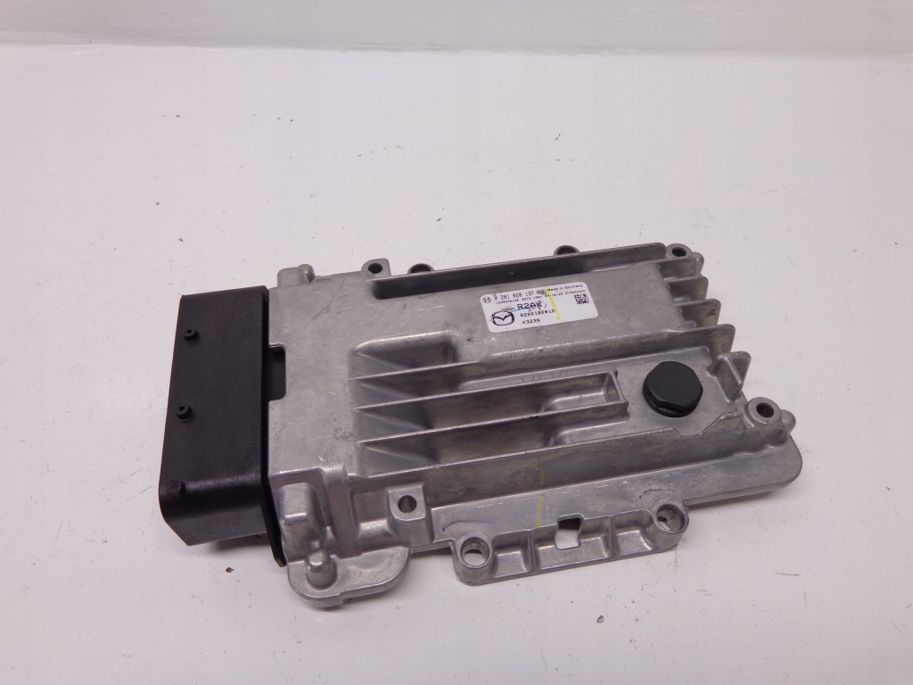 Купить Mazda cx-7 2.2 citd 09-12 блок управления модуль adblue r2ax18701d
