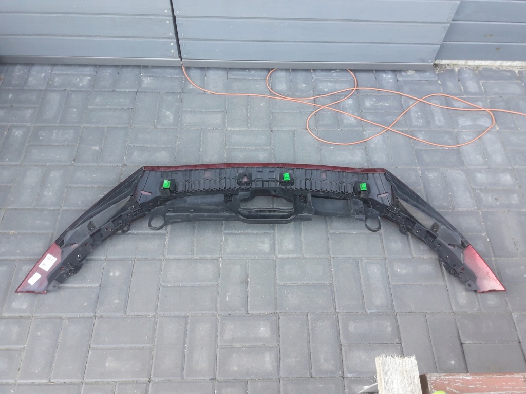 Mazda cx30 cx 30 носик + основание накладка решётка радиатора оригинал dgh9-50722 46v с Разборки