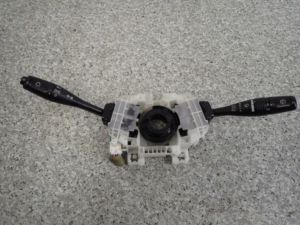 фото №1, Mitsubishi lancer vii 04-07 переключатель комбинированный света дворник