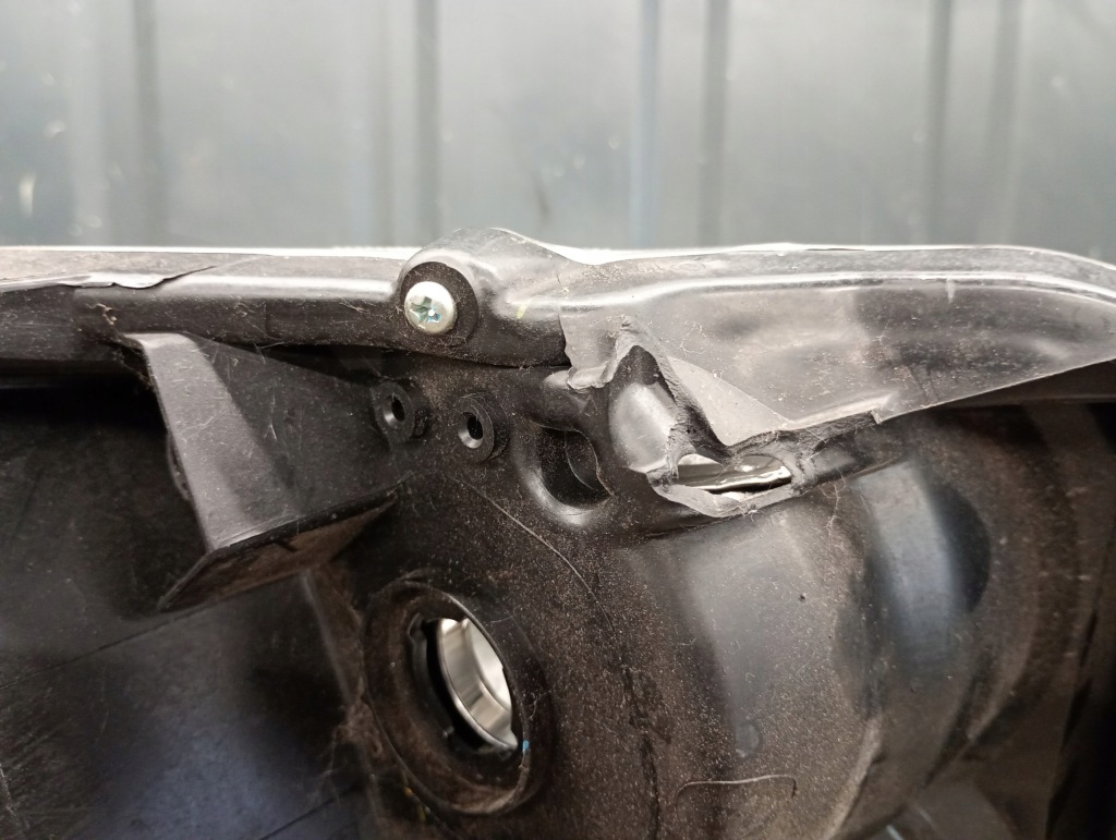 фото №10, 100-18116 фара лівий suzuki celerio koito 14-19r