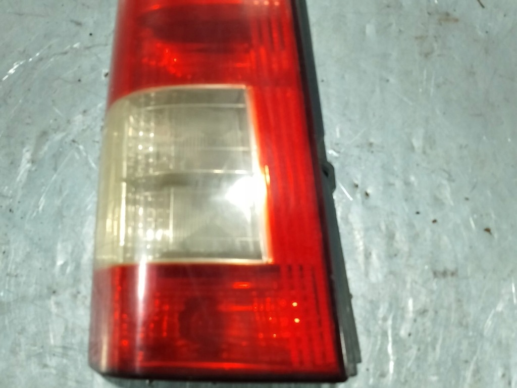 фото №1, Лампа задняя левая peugeot partner