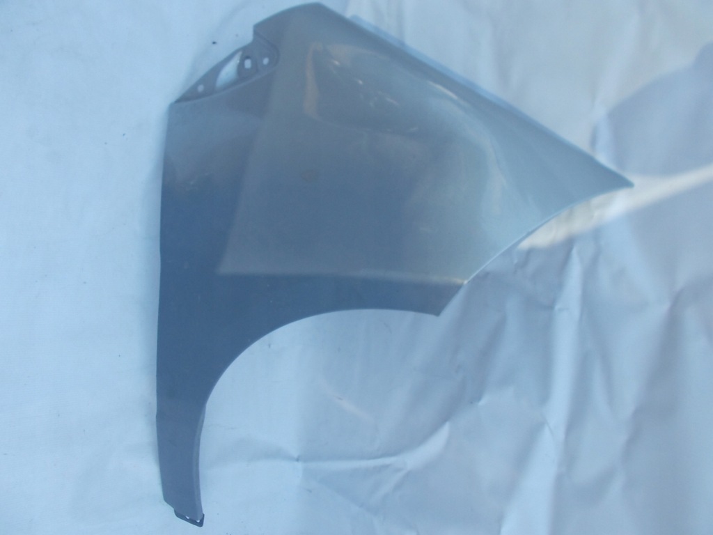 фото №1, Mercedes a w169 крыло правый перед