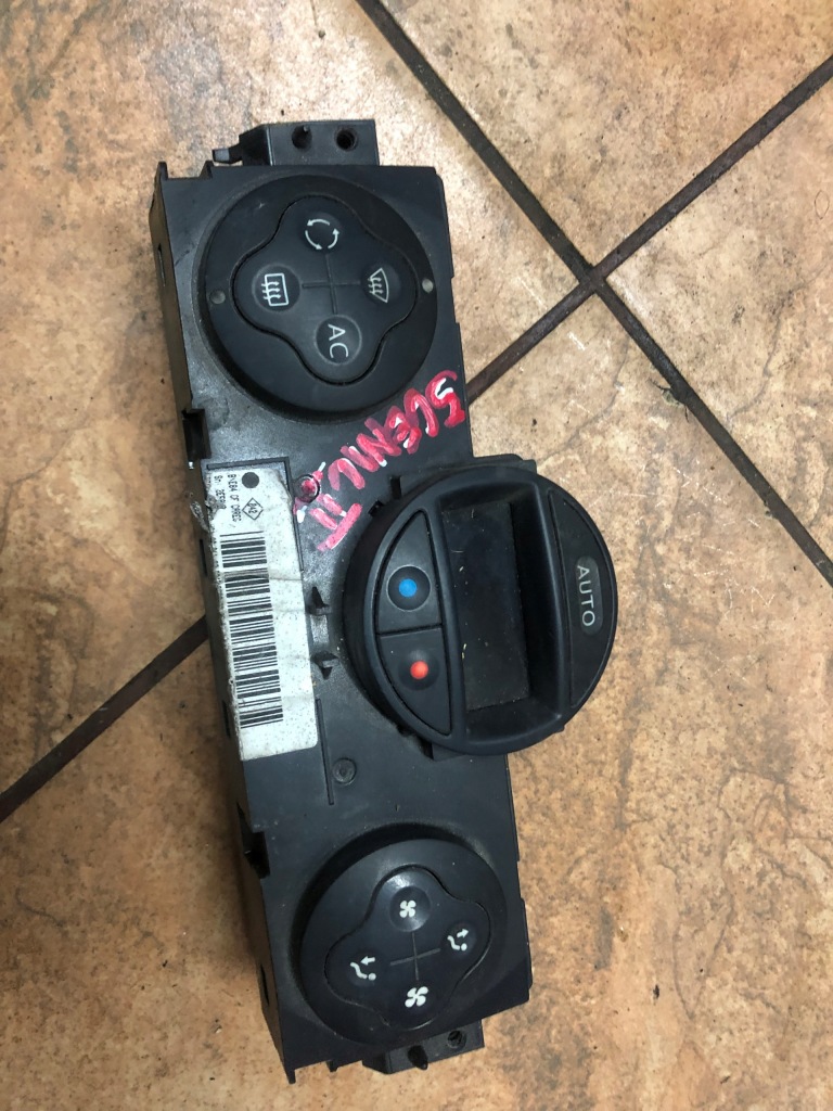 фото №1, Панель переключатель обдув кондиционера scenic i