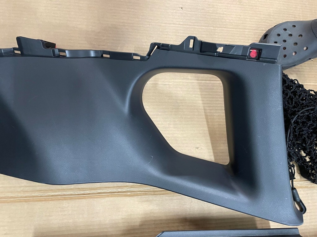 фото №10, Toyota corolla cross 2022- обивка багажника обшивка пол вкладыш защита