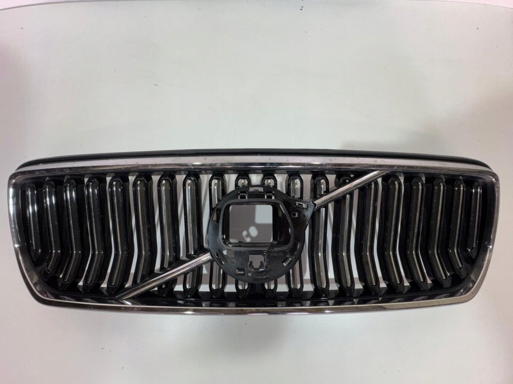 Купити Volvo xc40 ii 2 17- решітка радіатора решітка радіатора решітка хром 32291484 оригінал