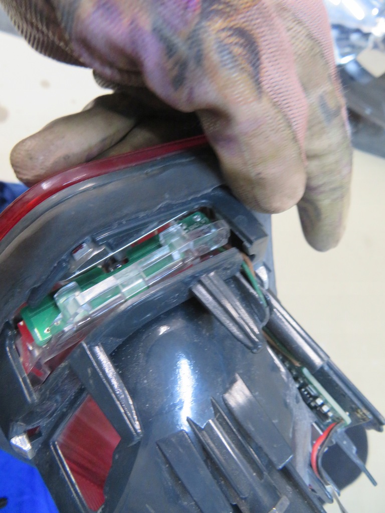 фото №13, Лампа задняя задняя w крышка левая led bmw 3 f30 7371111