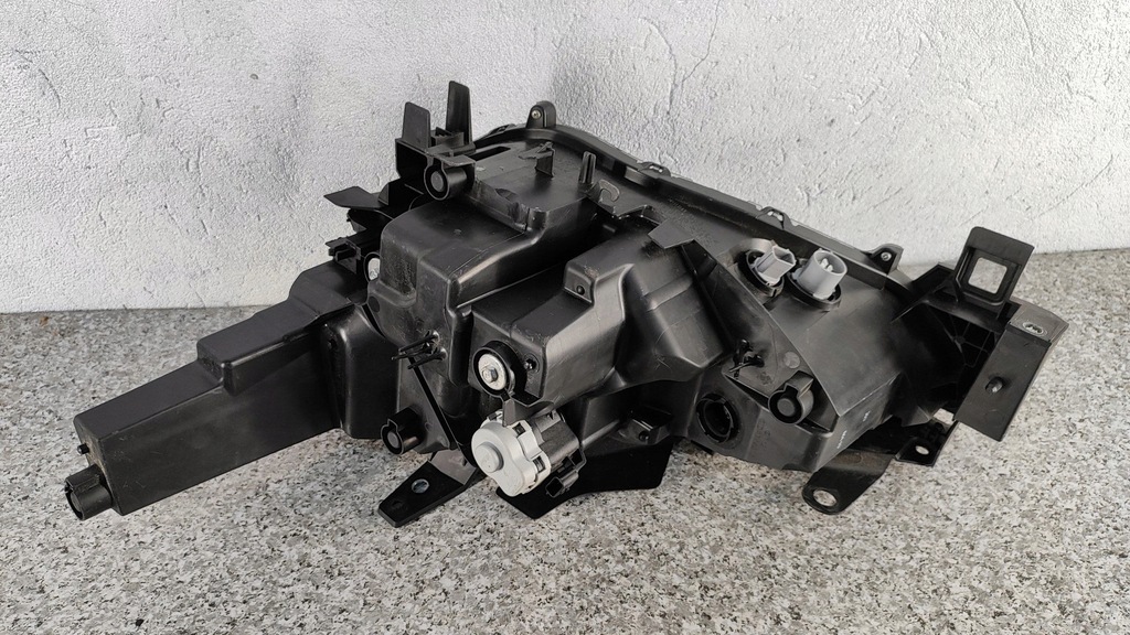 фото №4, Mazda cx5 cx-5 ii 2 17- лампа правая перед full led фара europa