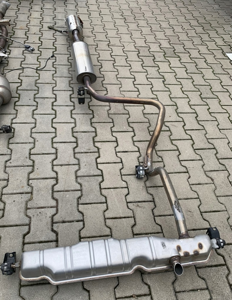 фото №5, Renault clio v 1.6 e-tech гібрид гасник 201004430r 203002872r 208g24pm0a