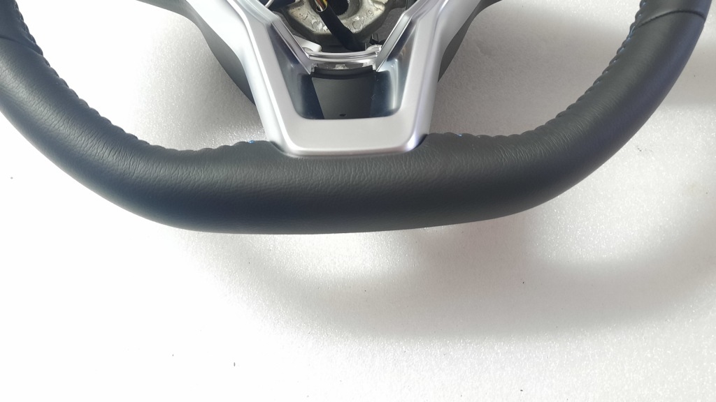 фото №4, Nissan leaf ii воздуховод кожаный