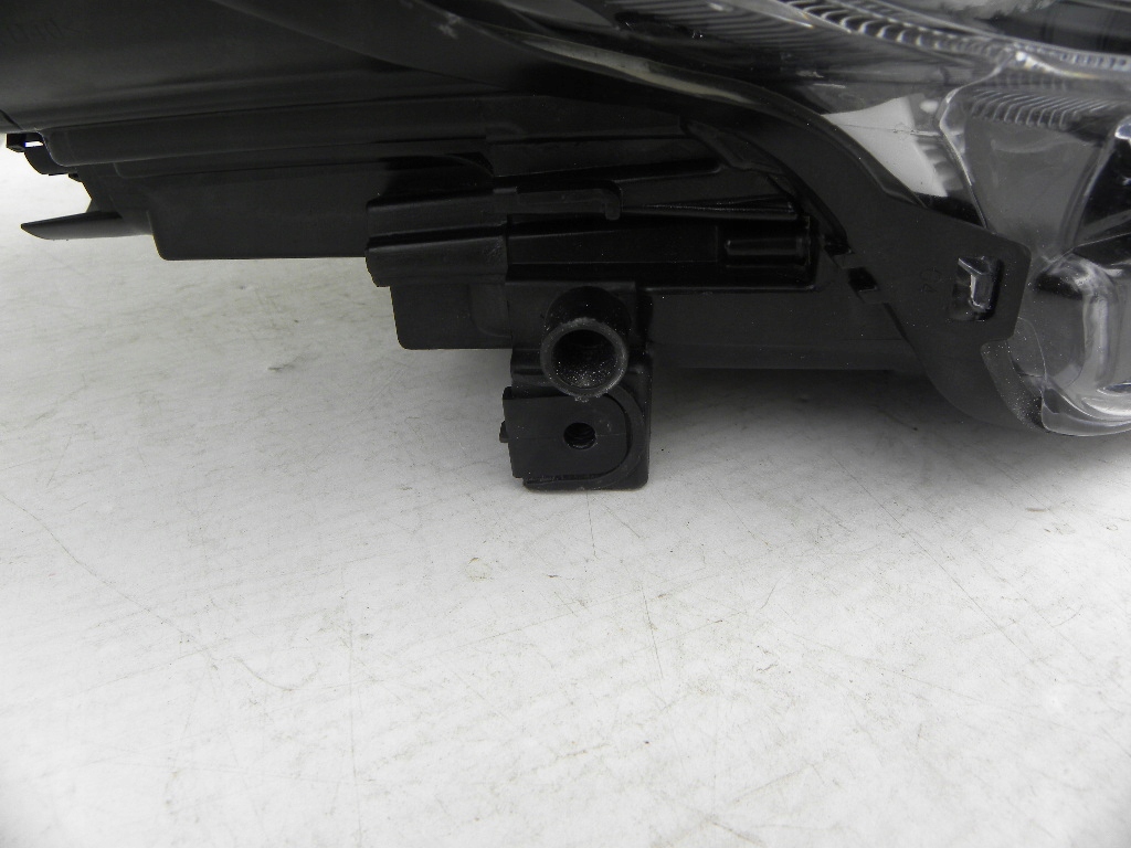 Ford kuga 3 mk3 фара передняя правый  сторона led Недорого