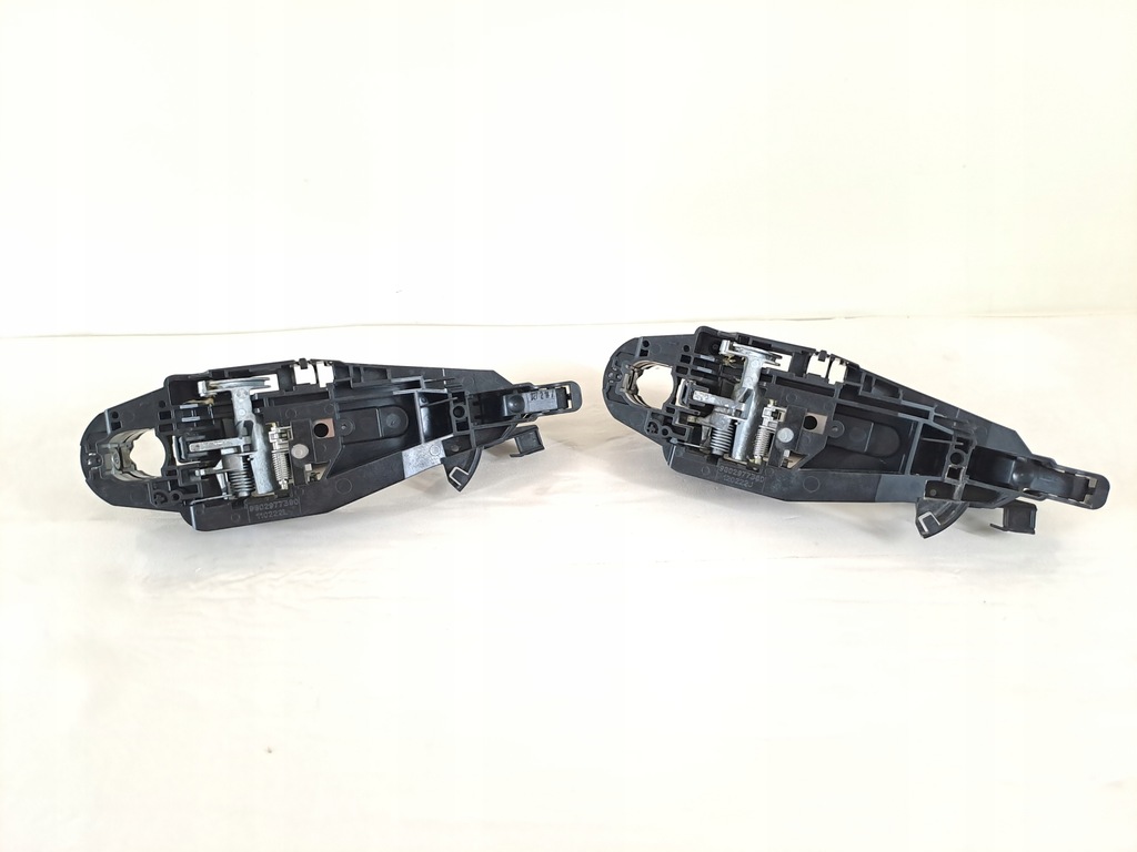 фото №5, Ручка дверь наружная кронштейн левый перед задняя toyota proace city 22r