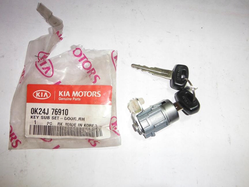 фото №1, Вкладиш замка двері перед правий kia sephia 1996-1998