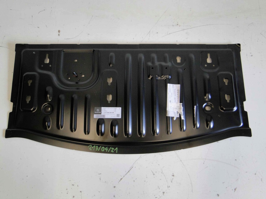 фото №2, Mercedes cls 257 пол багажника задняя