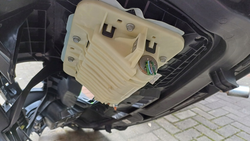 фото №9, Renault megane iii панель приладів консоль оригінал