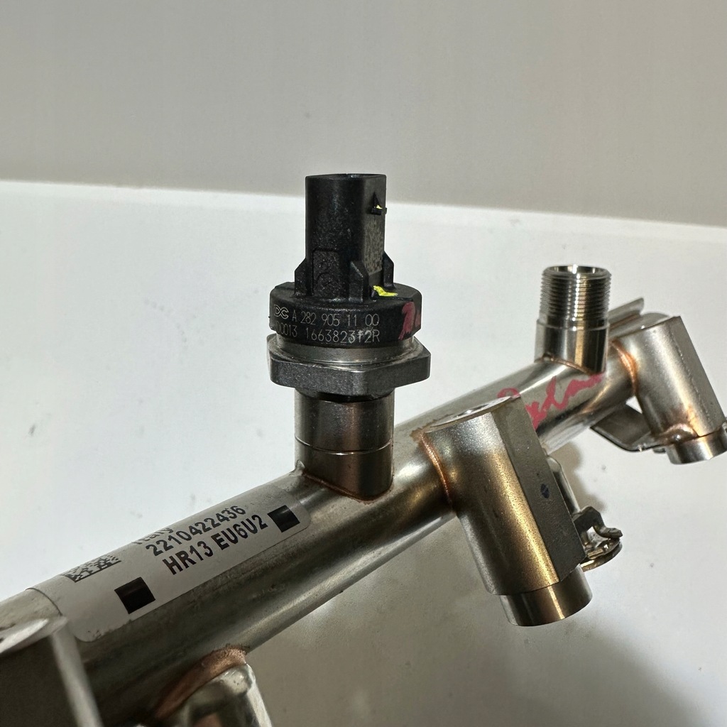 фото №9, Renault nissan 1.3 tce молдинг упорскування 175207275r