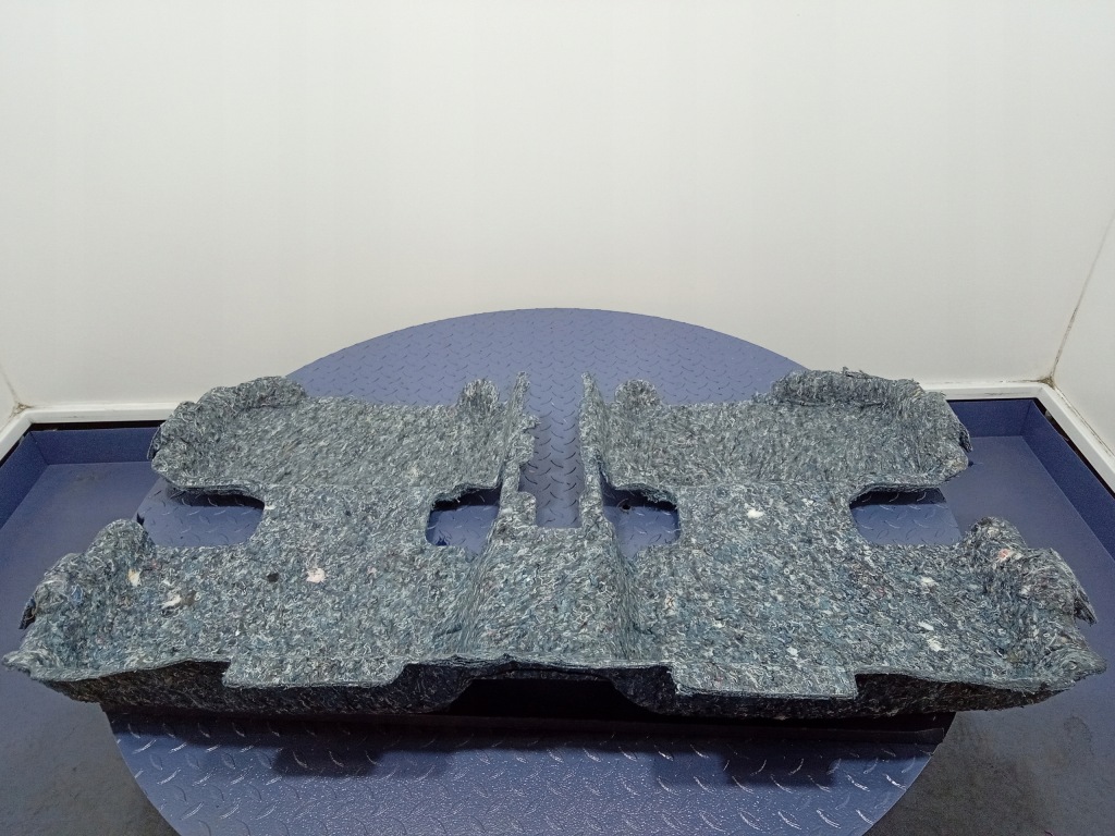 фото №1, Renault clio v 19- шумоизоляция пол задняя 749484787r