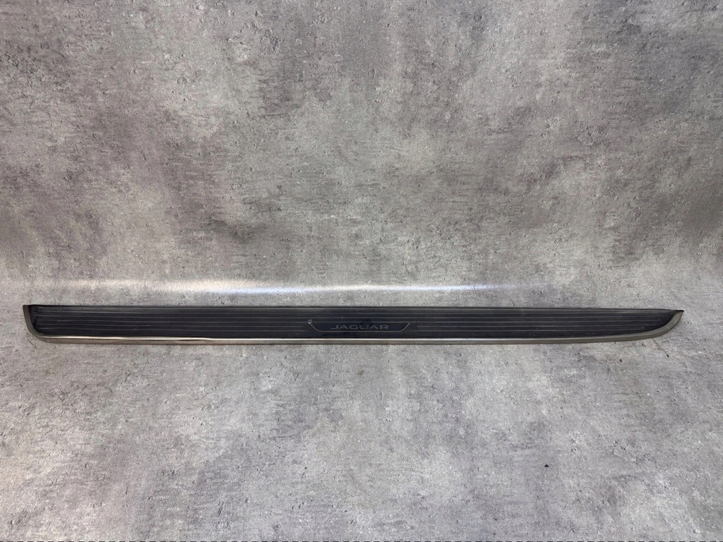 фото №1, Порог подножка правый jaguar f-pace x761