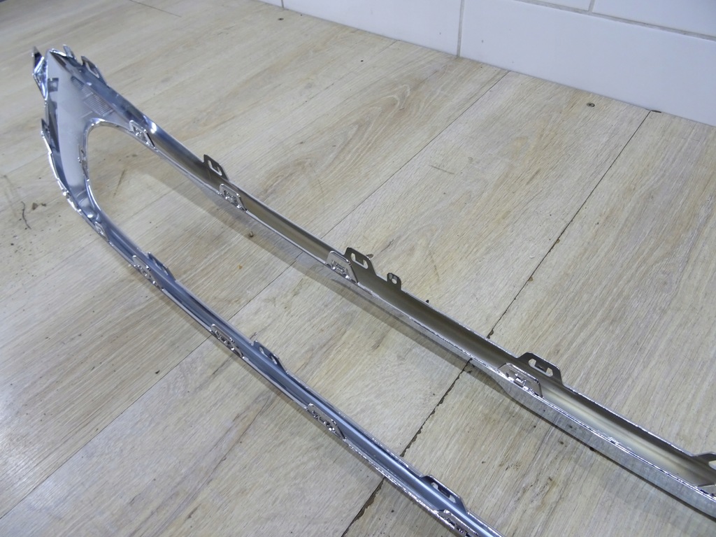 фото №9, Молдинг бампера mercedes e klasa w214 a2148857800