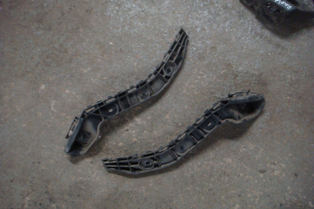 фото №1, Skoda rapid spaceback напрямна бампера задня правий лівий