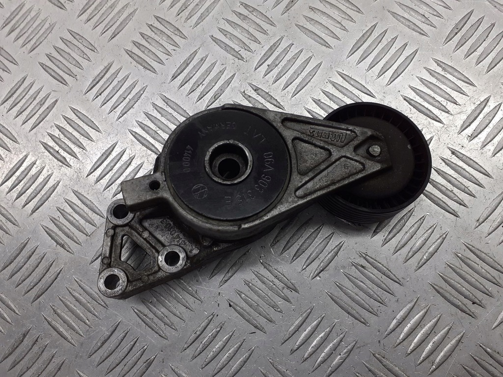 фото №1, Натягувач ремінь audi a3 8l 1.8 06a903315e