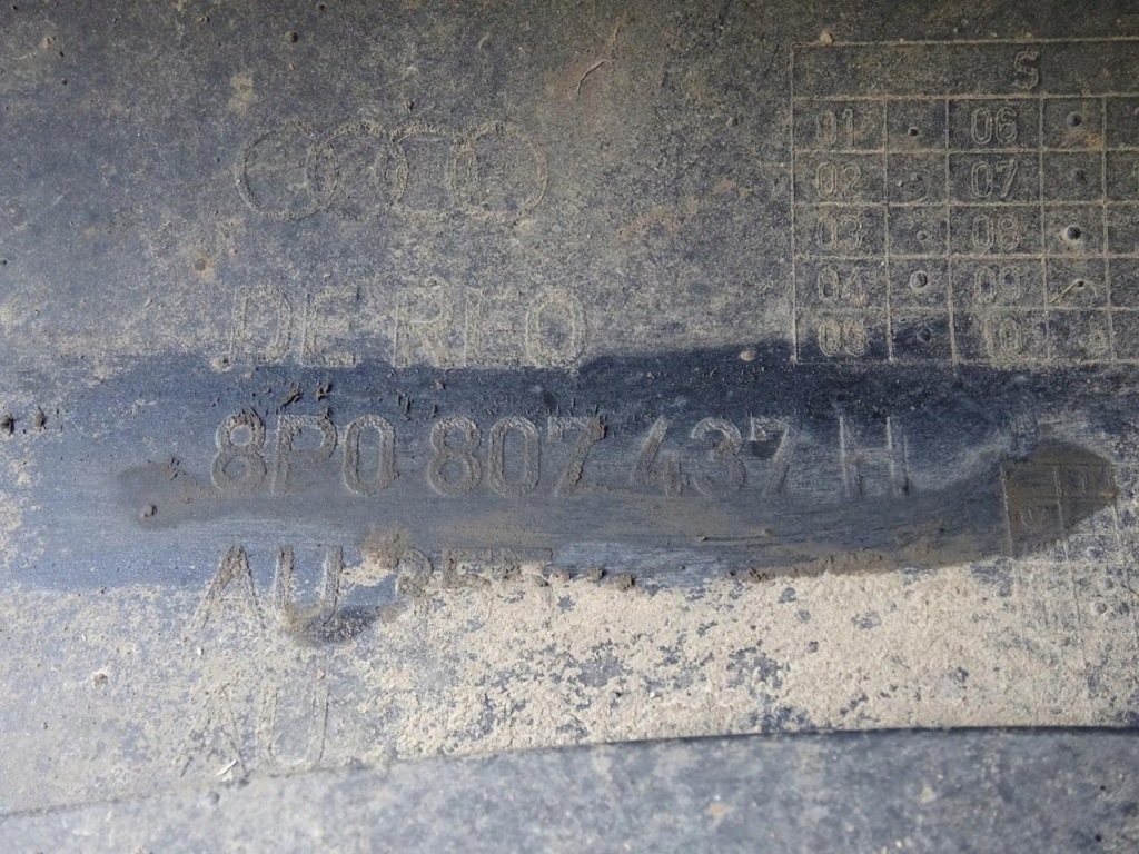 Audi a3 8p lift бампер перед передний black piano kpl lx5q Недорого