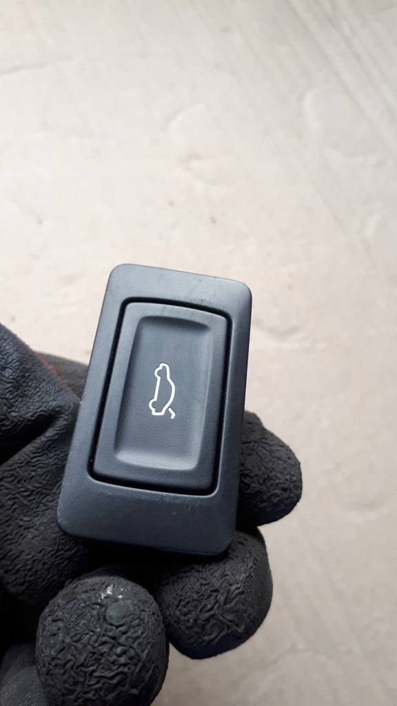 фото №9, Sq5 8r q5 кнопка крышки багажника задняя a4 b8 a5