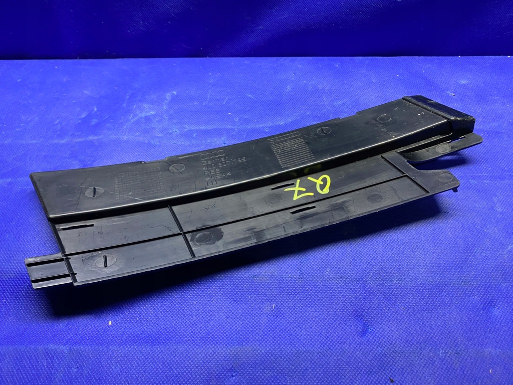 фото №7, Audi q7 4l передня ліва заглушка бампера решітка решітка радіатора перед 4l0807795