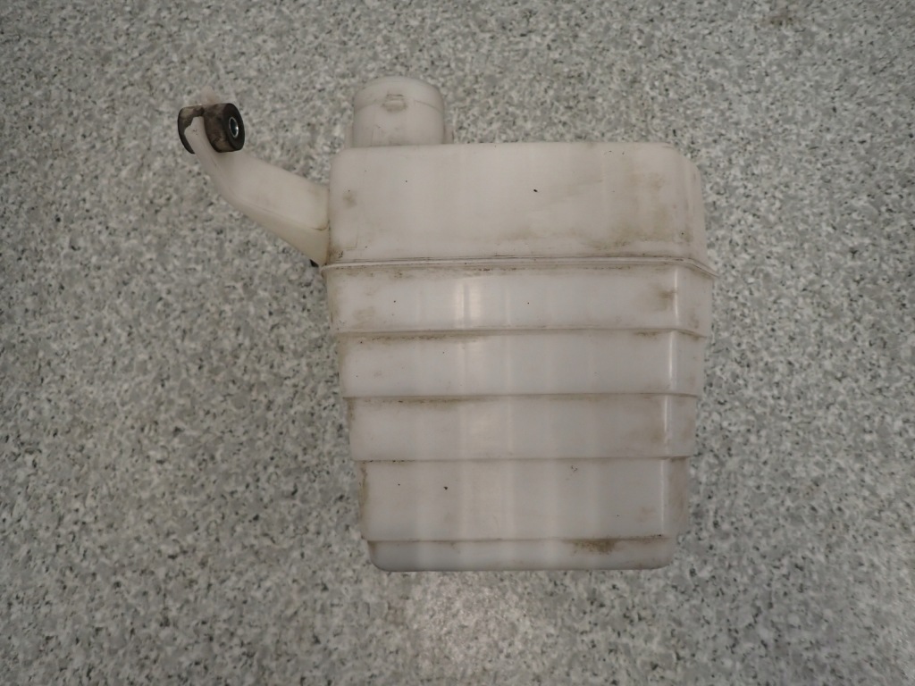 фото №3, Toyota prius ii 03-09 резонатор воздуха