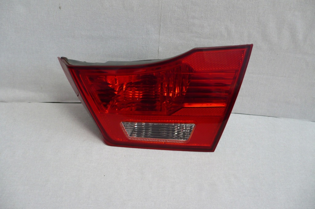 фото №1, Kia magentis lift 08-10 лампа правая w крышка orygin