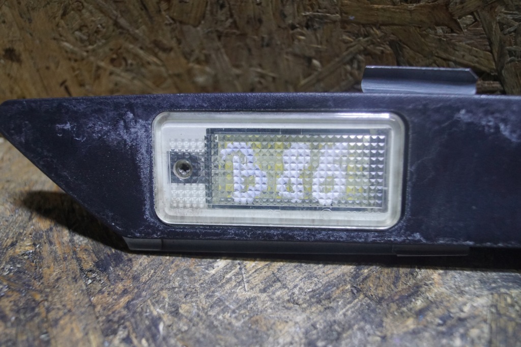 фото №4, Audi a3 8p lift накладка ручка кришки задня мікровимикач