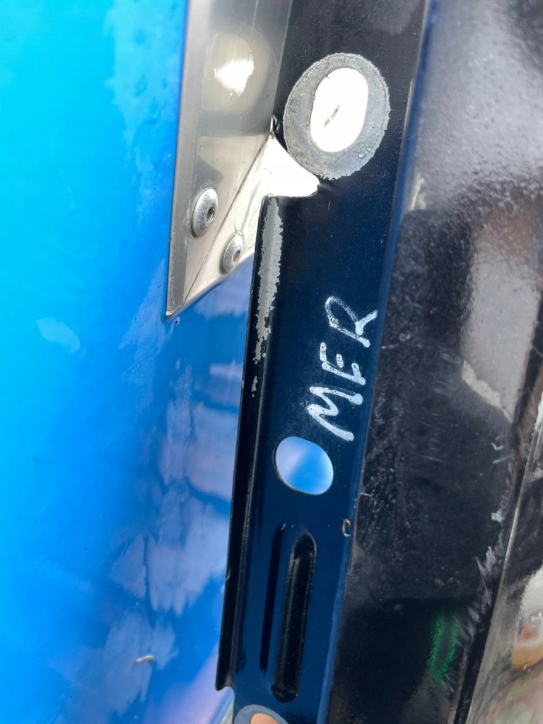 Крило правий перед передній opel meriva a рестайлінг Доставка