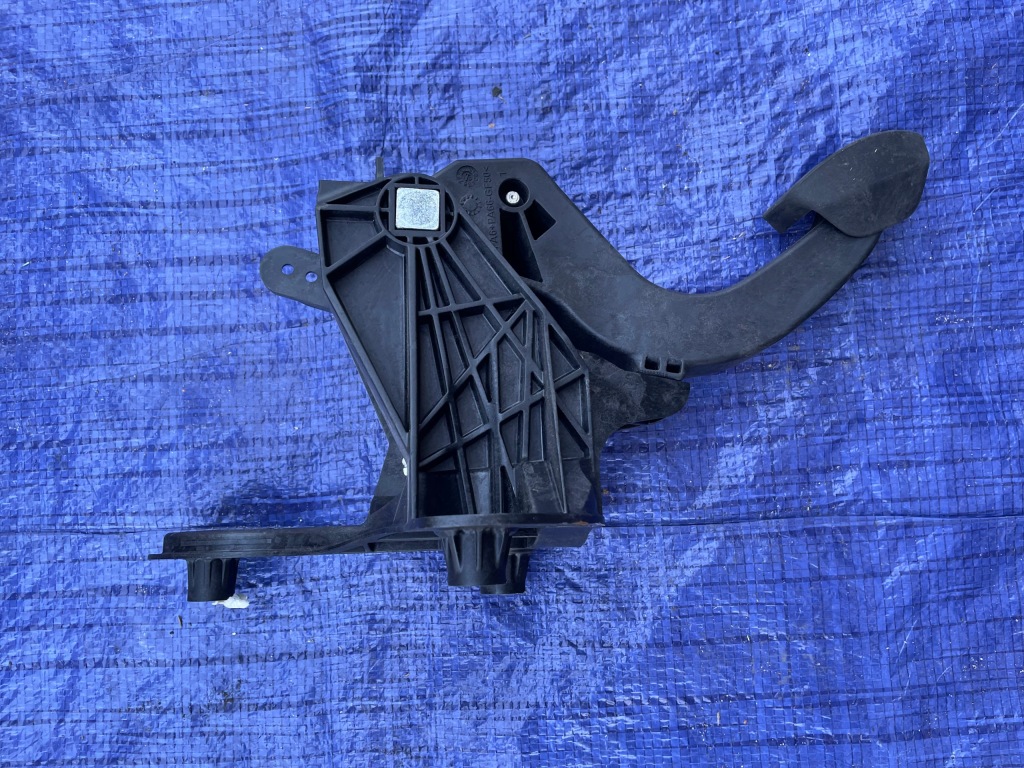 фото №4, Peugeot 208 ii педаль зчеплення 2020r