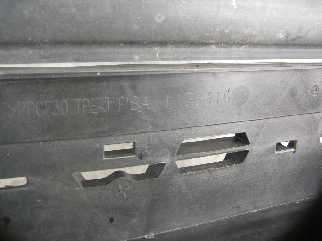 фото №6, Opel corsa f - pas передній підсилювач , жалюзі