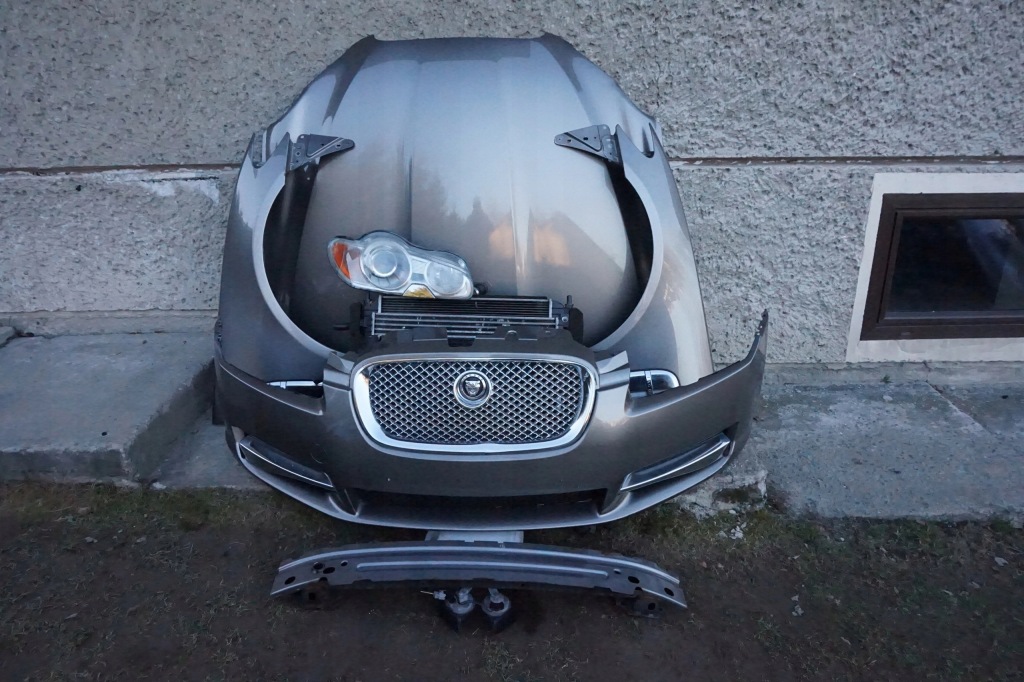 фото №1, Крыло левый kompletny перед jaguar xf