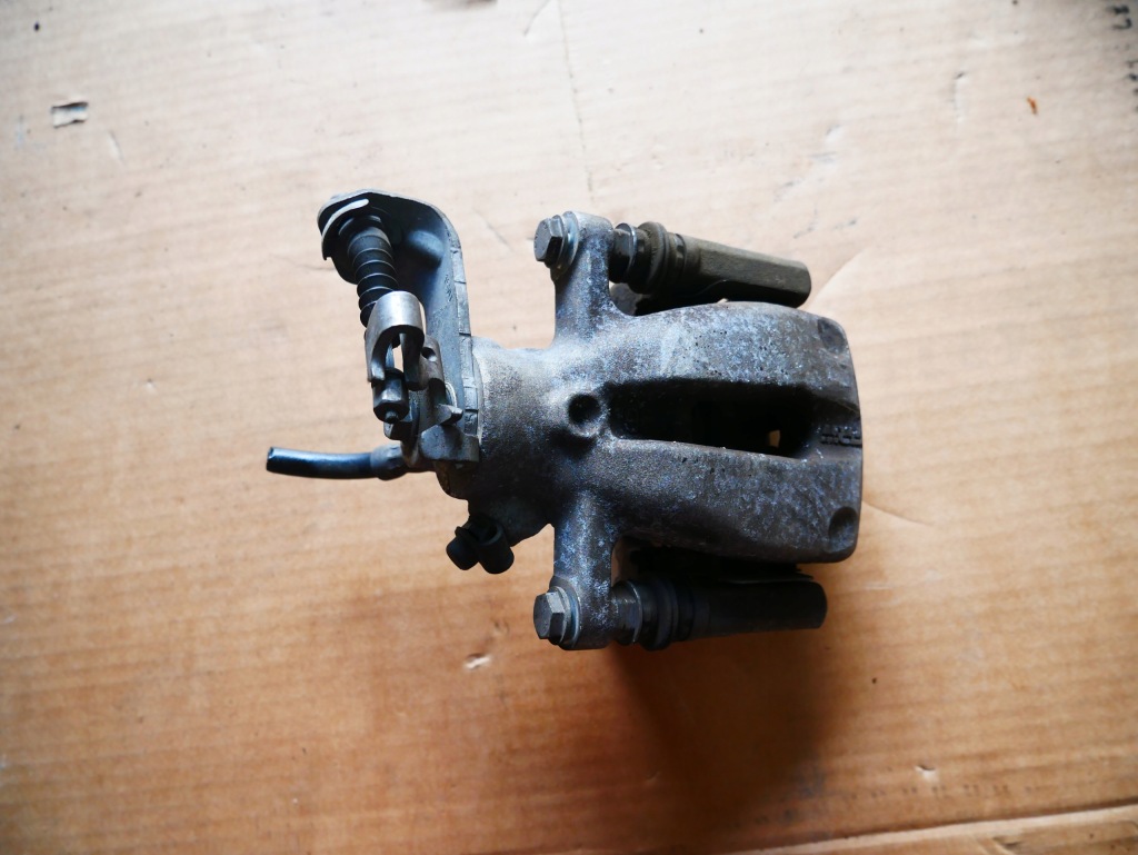 Купить Mini r56 r55 r57 r58 r59 задний суппорт тормозной задний  левый 6785611 6776925