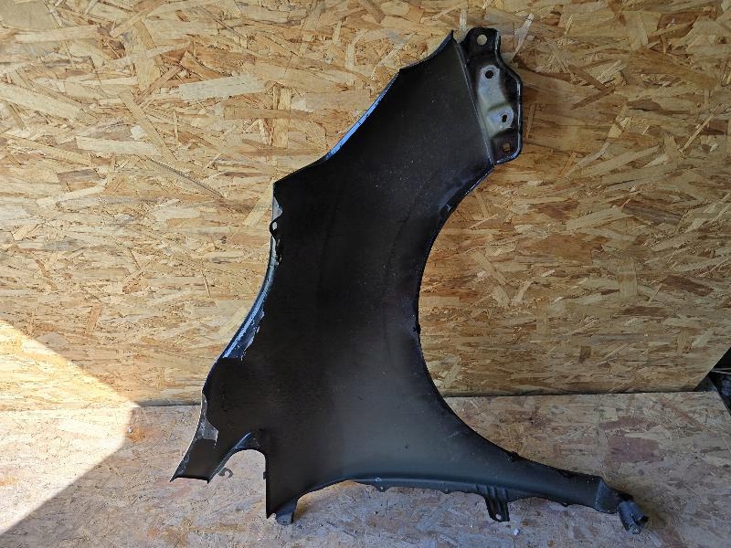 фото №12, Toyota verso corolla lift 12- крила передній перед лівий