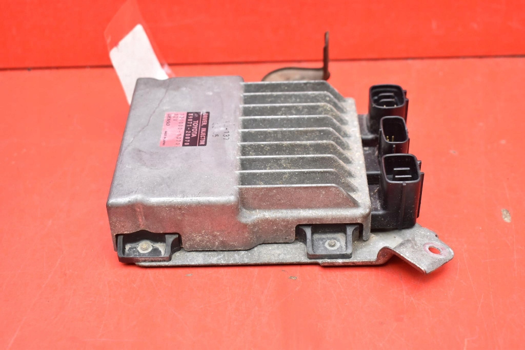 фото №6, Модуль форсунок 89871-20070 toyota corolla verso ii 2.2 d-cat 177 km
