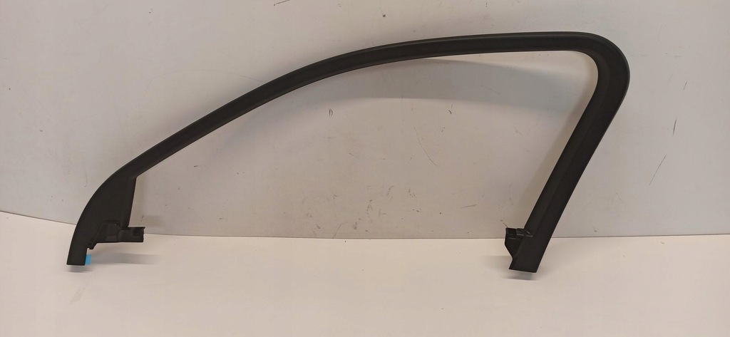 фото №1, Audi q3 рамка дверь правый перед 83f867610